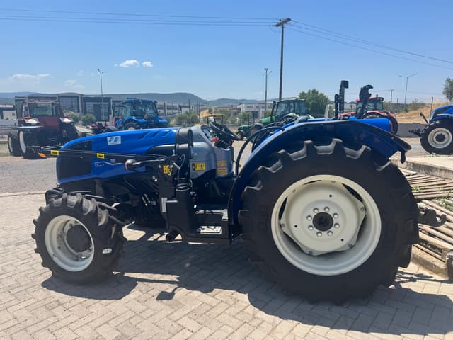 New Holland T3.80LP