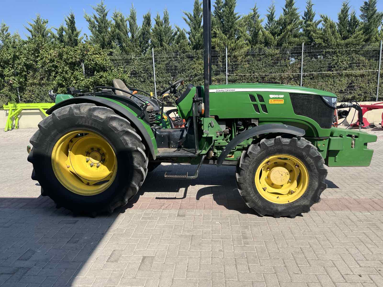 Images of  JOHN DEERE 5100GL